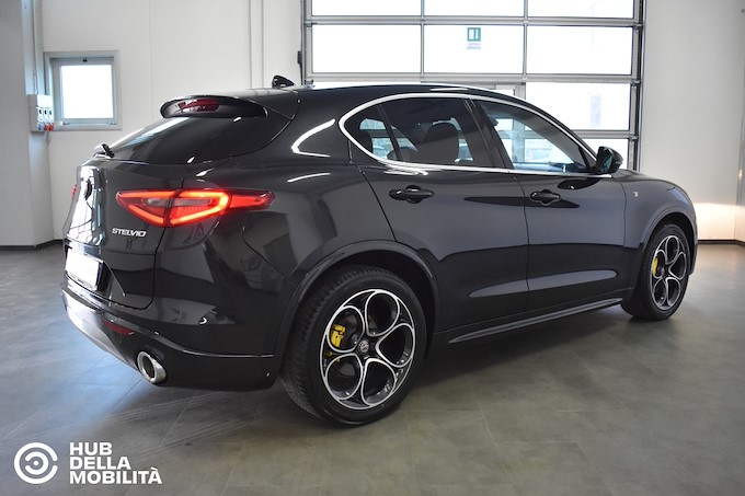 ALFA ROMEO Stelvio 2.2 Turbodiesel 210 CV AT8 Q4 Veloce Ti